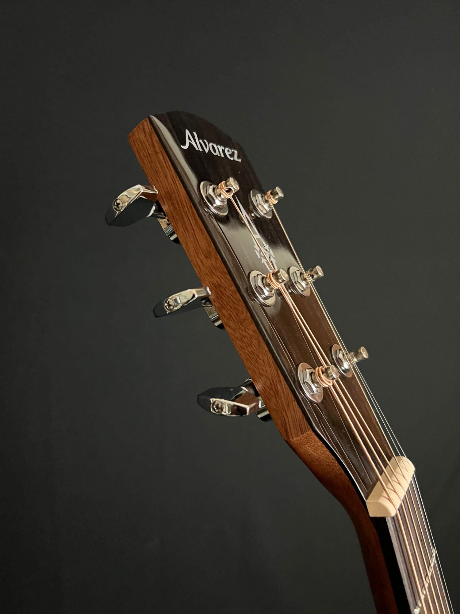 Alvarez RF26 OM/Folk - Acoustic Corner