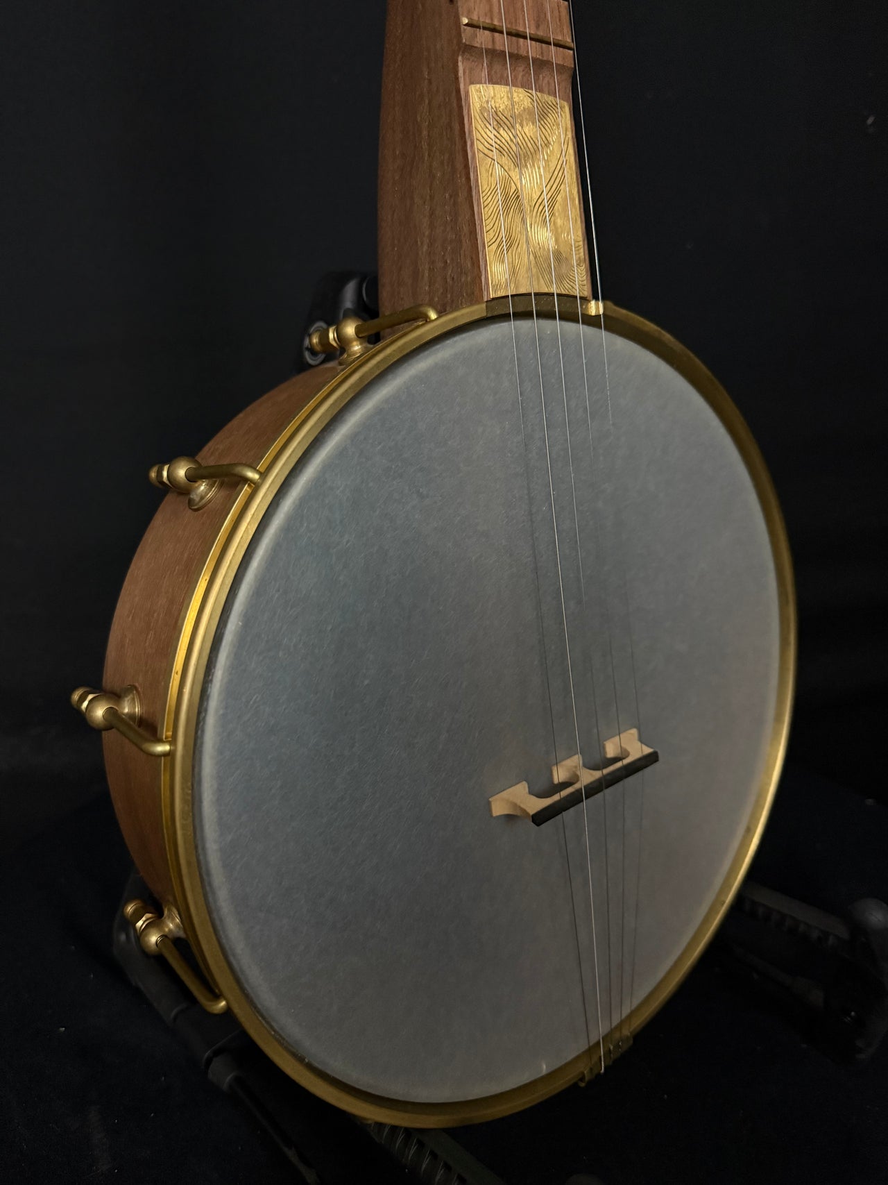 Noon Day Banjos 11" Walnut