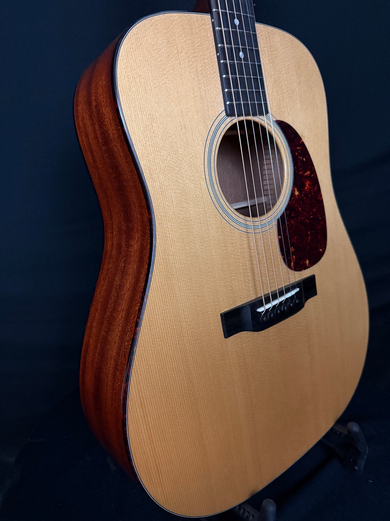 Eastman E1D-DLX