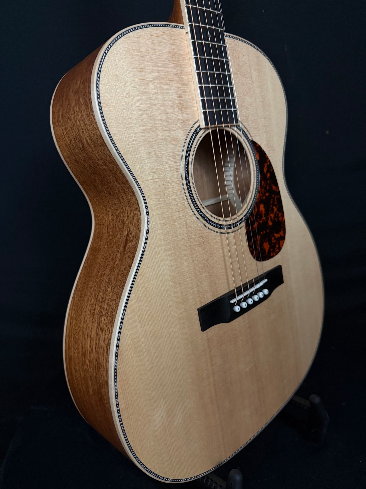 Larrivée OM40