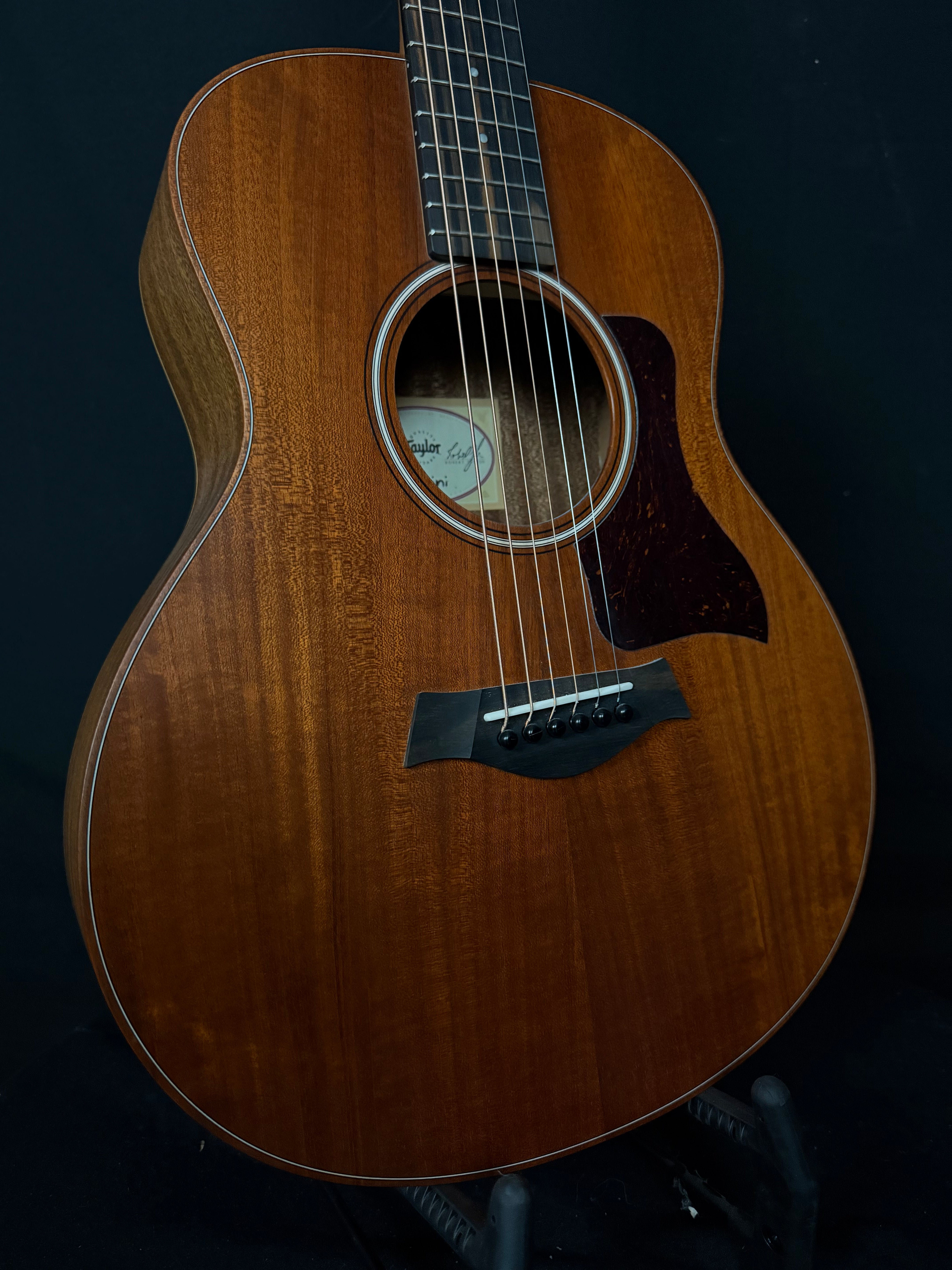 New and Vintage Guitars | Acoustic Corner