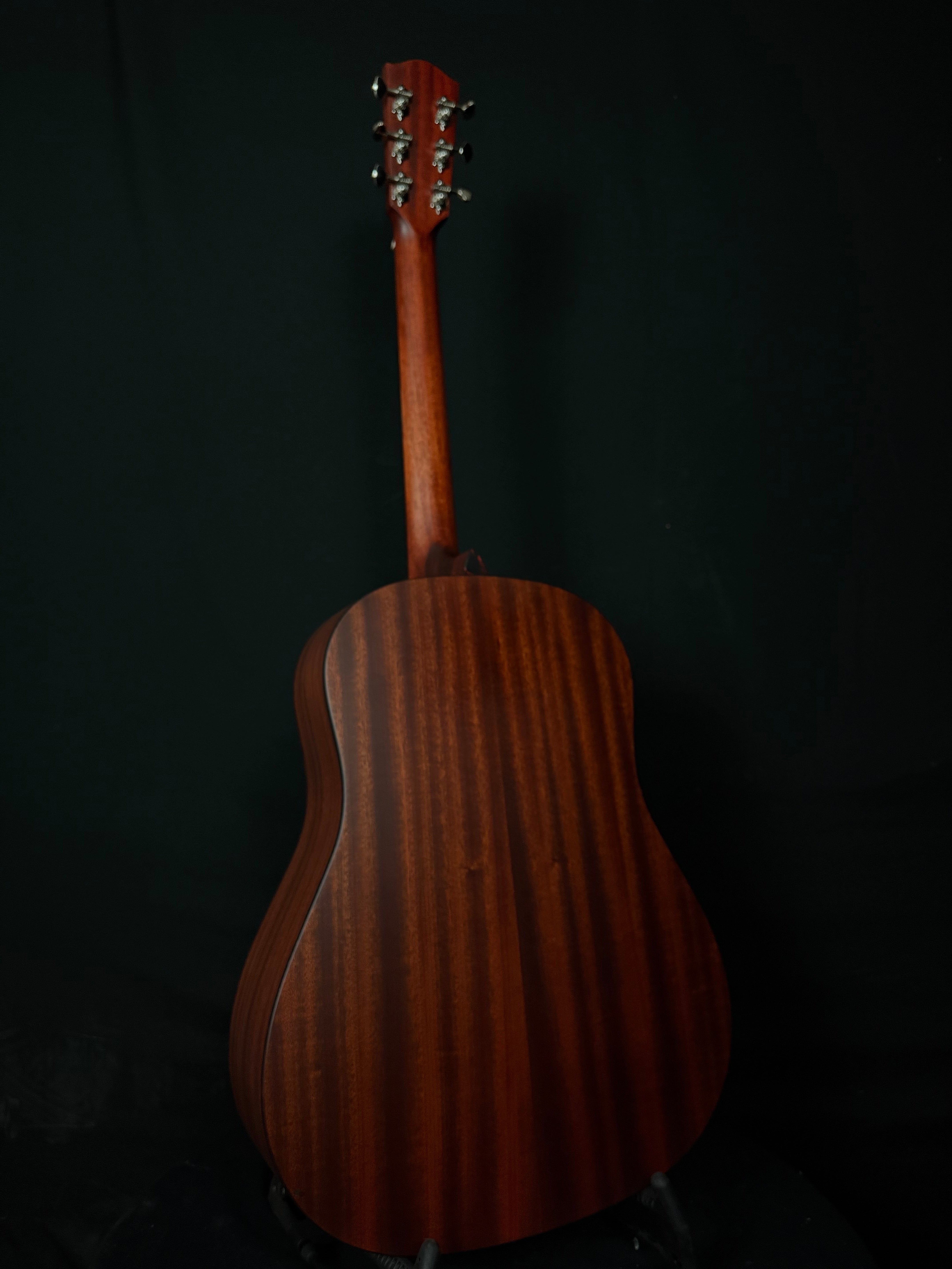 Eastman E1SS-SB Sitka Spruce Top Acoustic Guitar | Acoustic Corner Eastman E1SS-SB Sitka Spruce Top Acoustic Guitar | Acoustic Corner