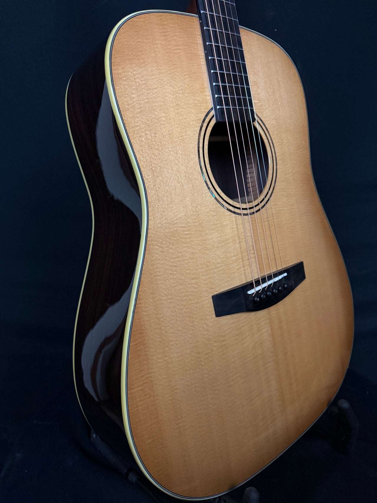 Alvarez Laureate LD70e Dreadnought
