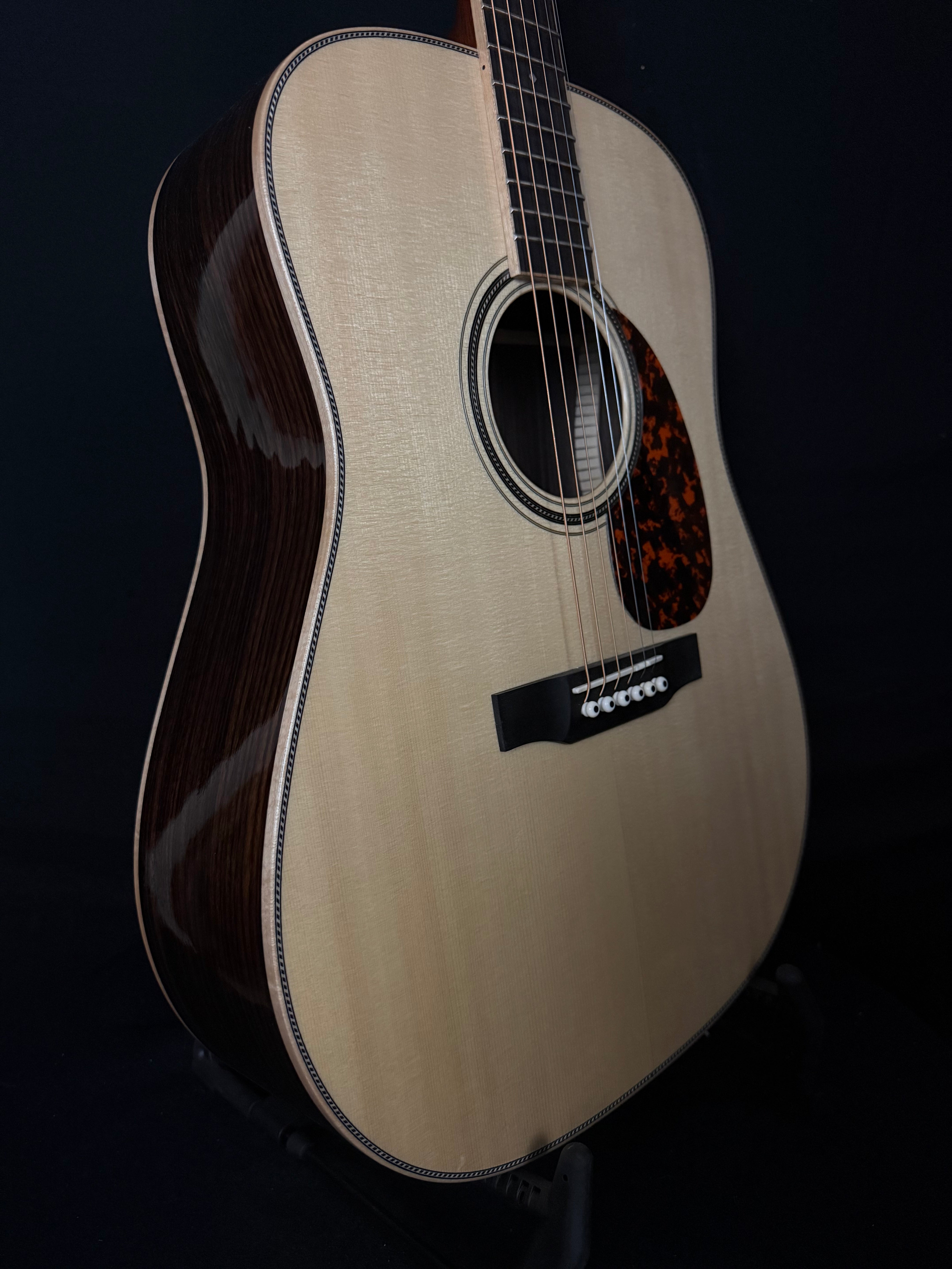 New and Vintage Guitars | Acoustic Corner