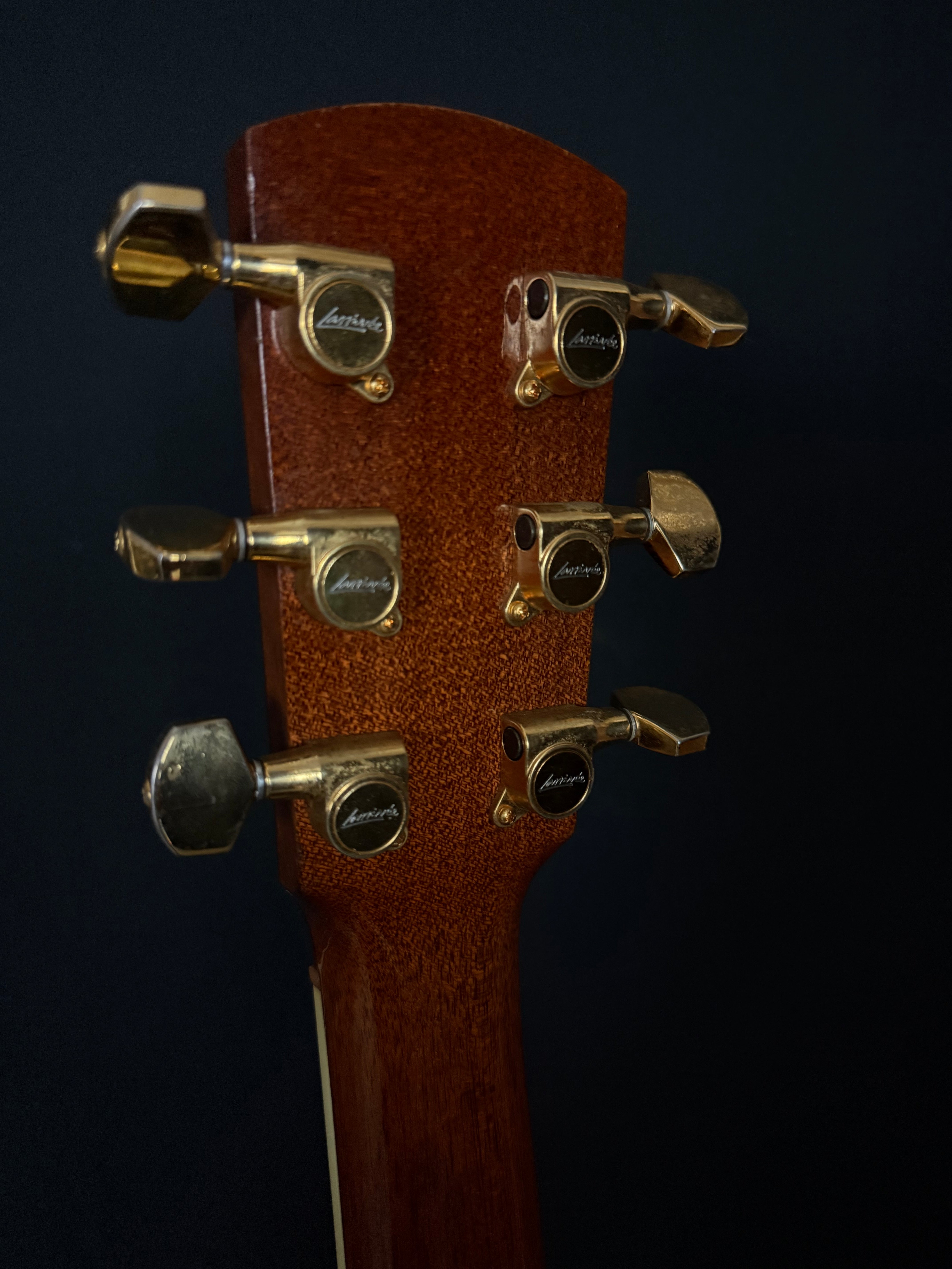 New and Vintage Guitars | Acoustic Corner