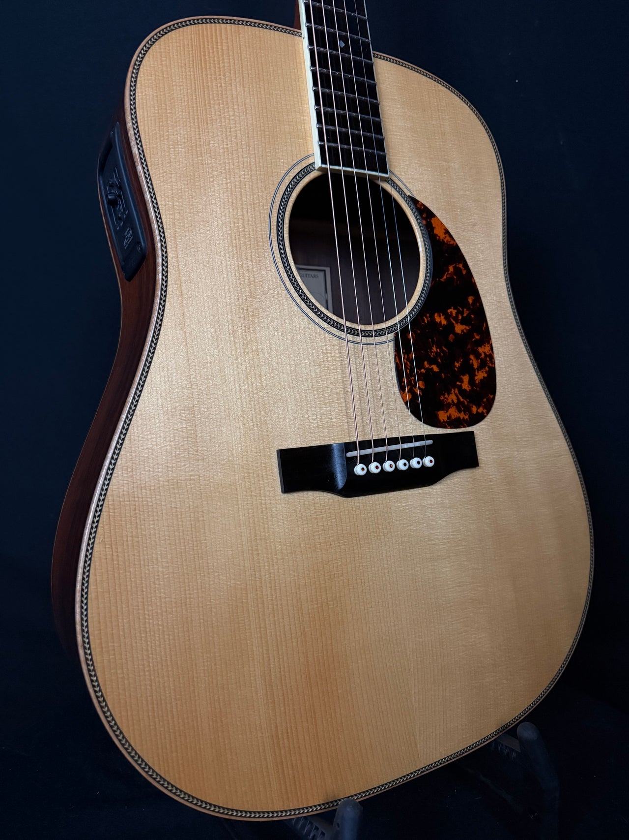 2012 Larrivée D60 Madagascar Rosewood/ Adirondack Spruce