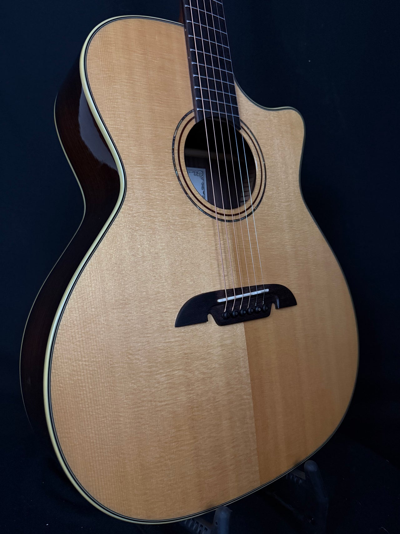 Alvarez MG70ce