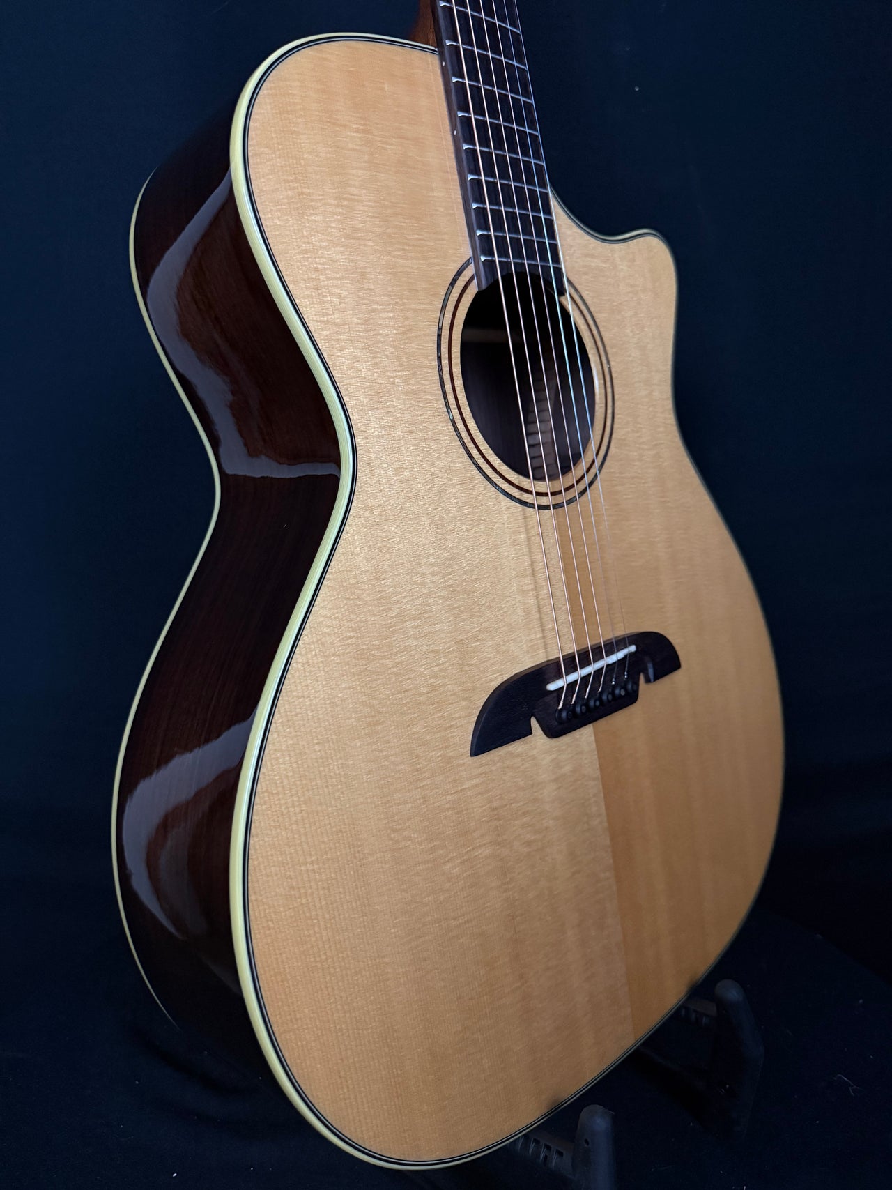Alvarez MG70ce