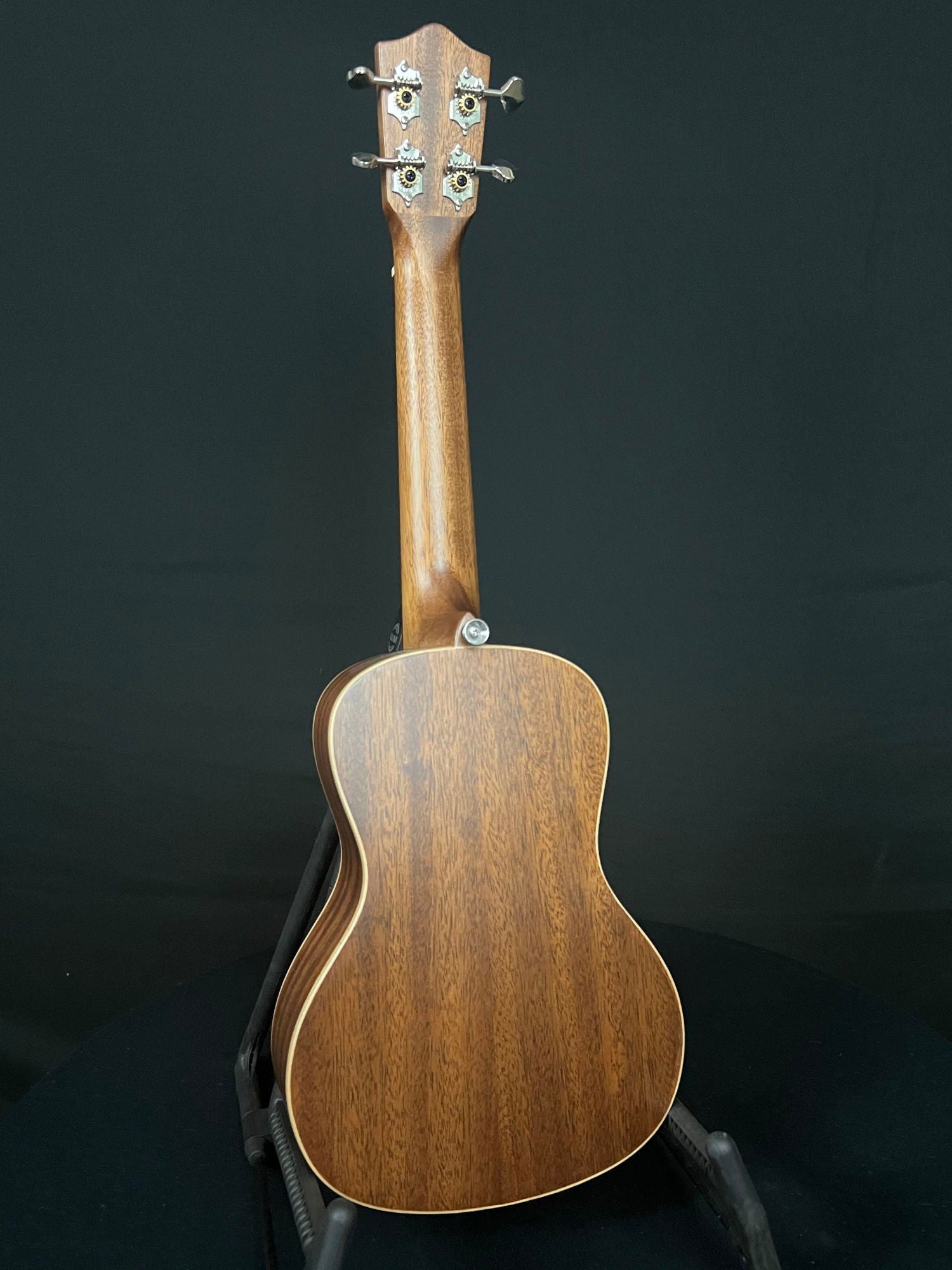 Lanikai Oak Concert Ukulele - Acoustic Corner