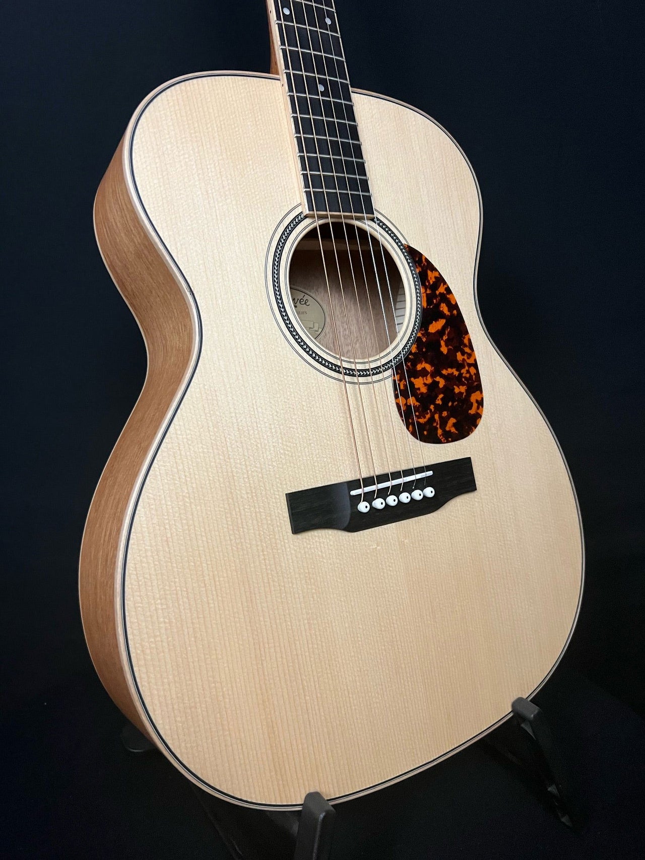 Larrivee OM-03 - Acoustic Corner