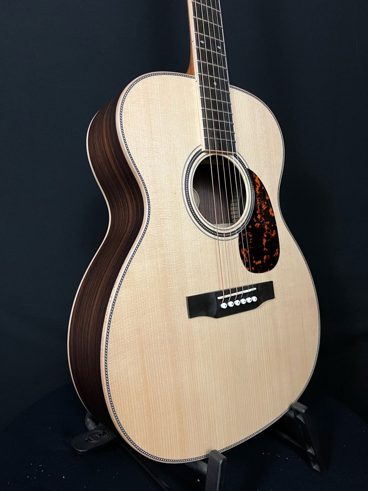 Larrivee OM-40R Acoustic Guitar - Acoustic Corner