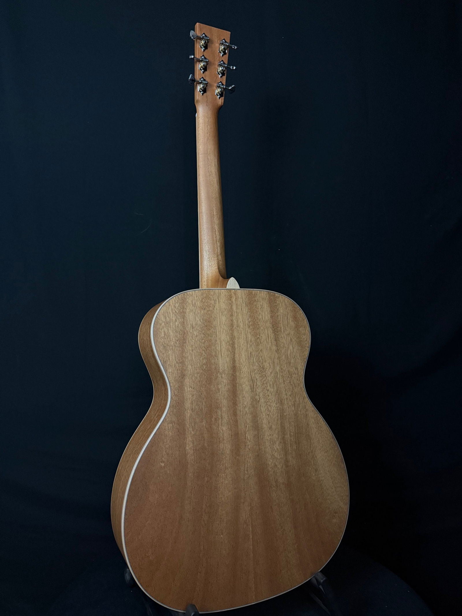 Larrivee OM-40 - Acoustic Corner