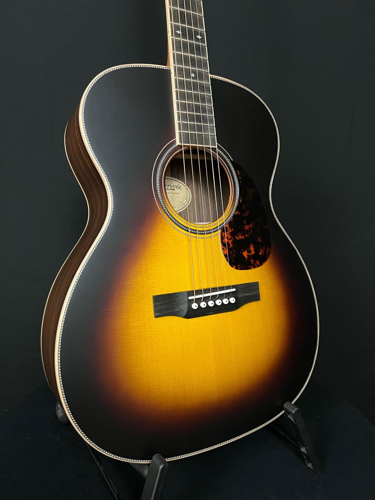 Larrivee OM40R Sunburst Top - Acoustic Corner