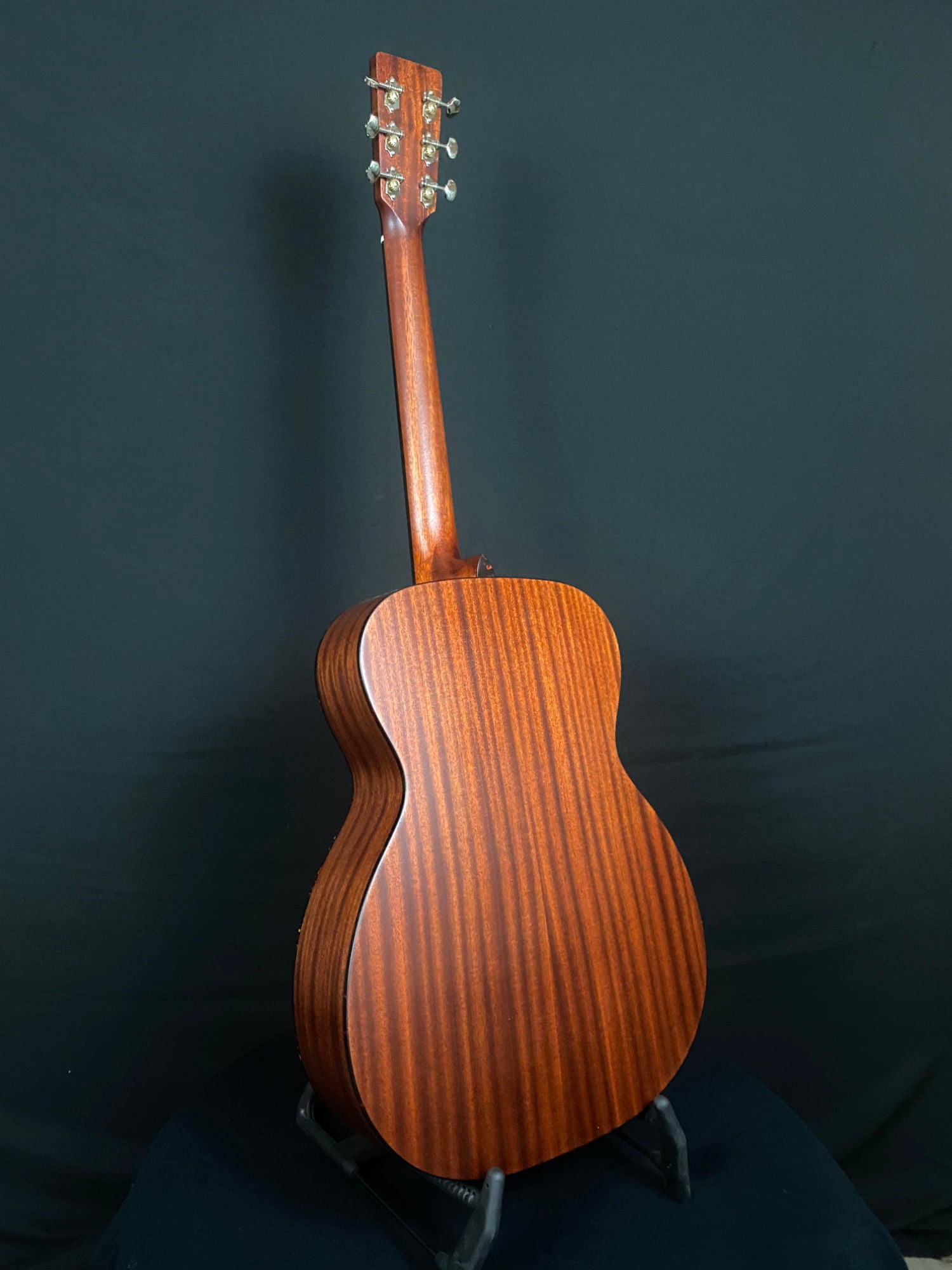back of Eastman E1OM Sitka Spruce/Sapele acoustic guitar
